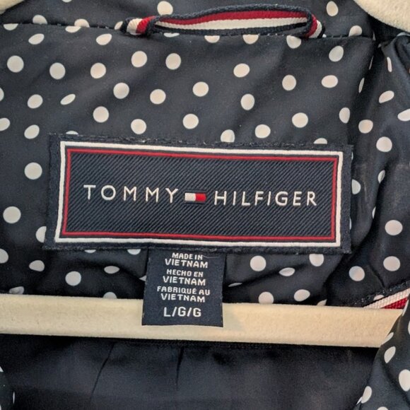 Women's Large Tommy Hilfiger puff vest - Picture 3 of 3